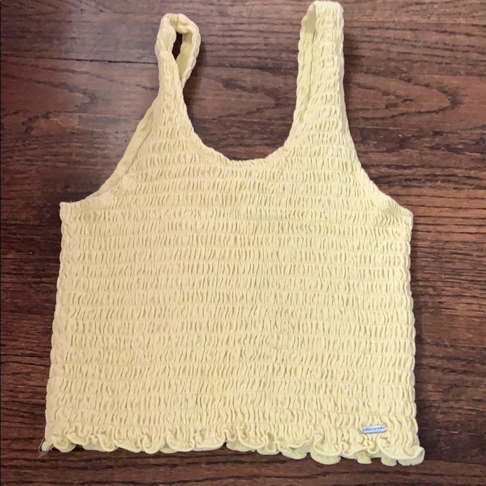 yellow holister tank